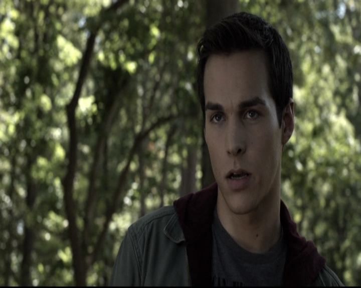 VampireDiariesWorld-dot-nl_6x04BlackHoleSun1283.jpg