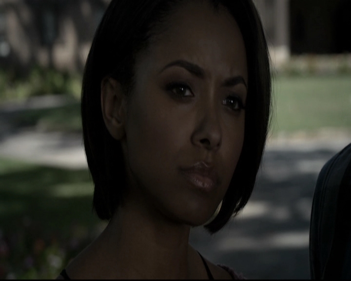 VampireDiariesWorld-dot-nl_6x04BlackHoleSun1303.jpg