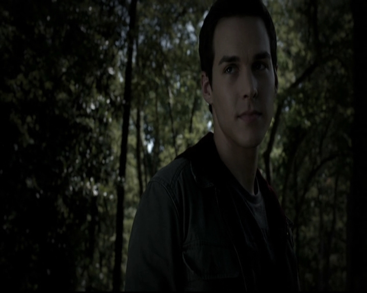 VampireDiariesWorld-dot-nl_6x04BlackHoleSun1307.jpg