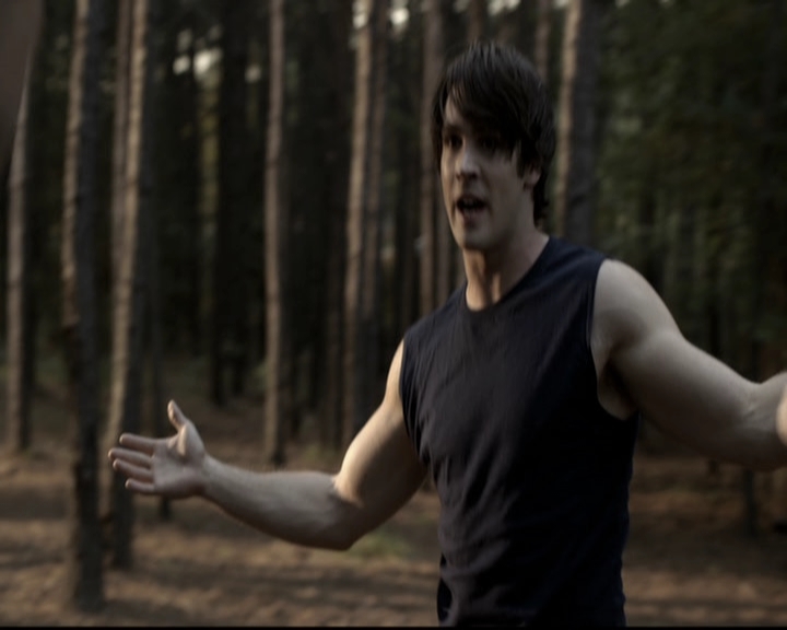 VampireDiariesWorld-dot-nl_6x04BlackHoleSun1318.jpg