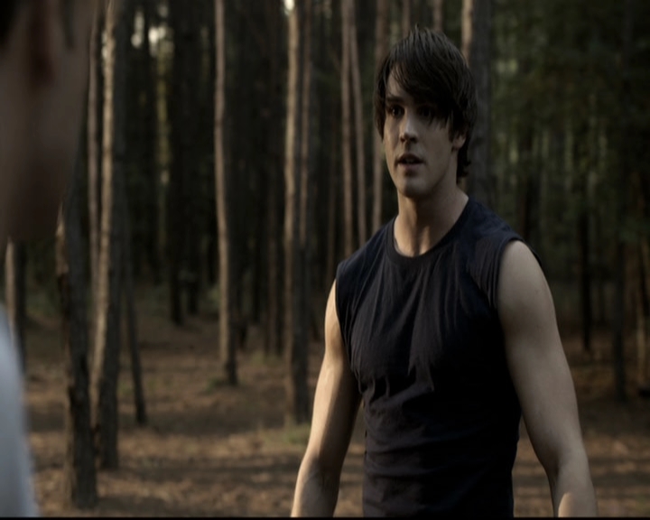 VampireDiariesWorld-dot-nl_6x04BlackHoleSun1319.jpg