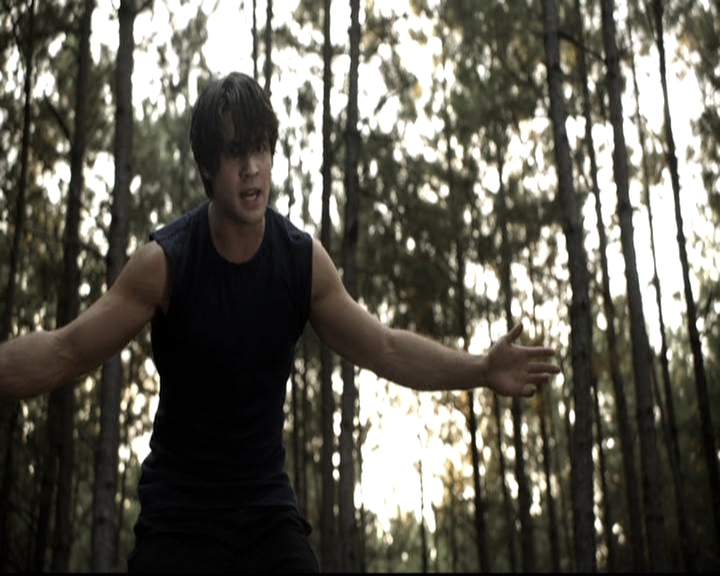 VampireDiariesWorld-dot-nl_6x04BlackHoleSun1331.jpg