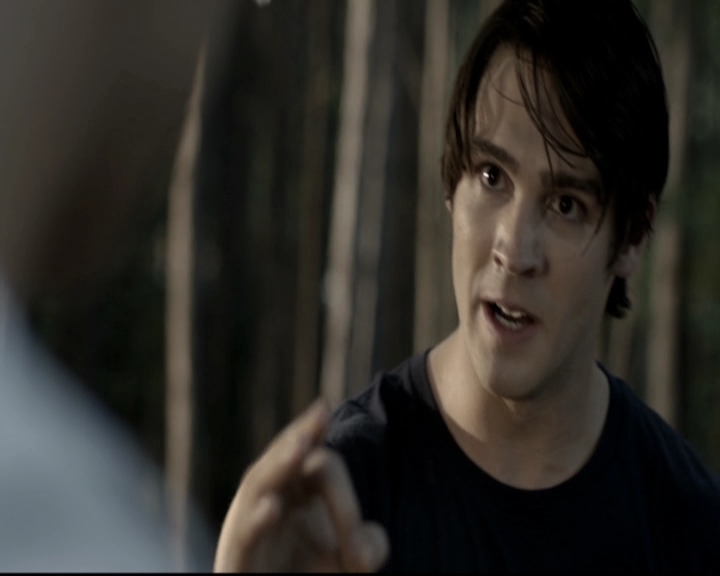 VampireDiariesWorld-dot-nl_6x04BlackHoleSun1347.jpg