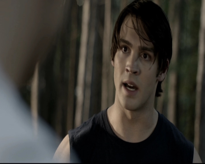 VampireDiariesWorld-dot-nl_6x04BlackHoleSun1353.jpg