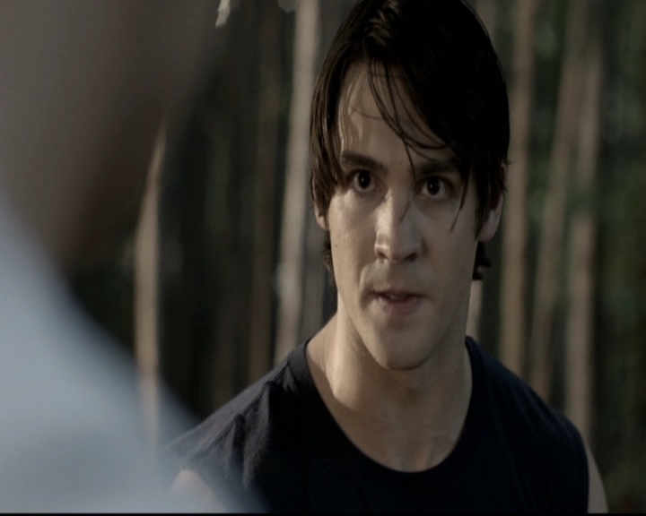 VampireDiariesWorld-dot-nl_6x04BlackHoleSun1357.jpg