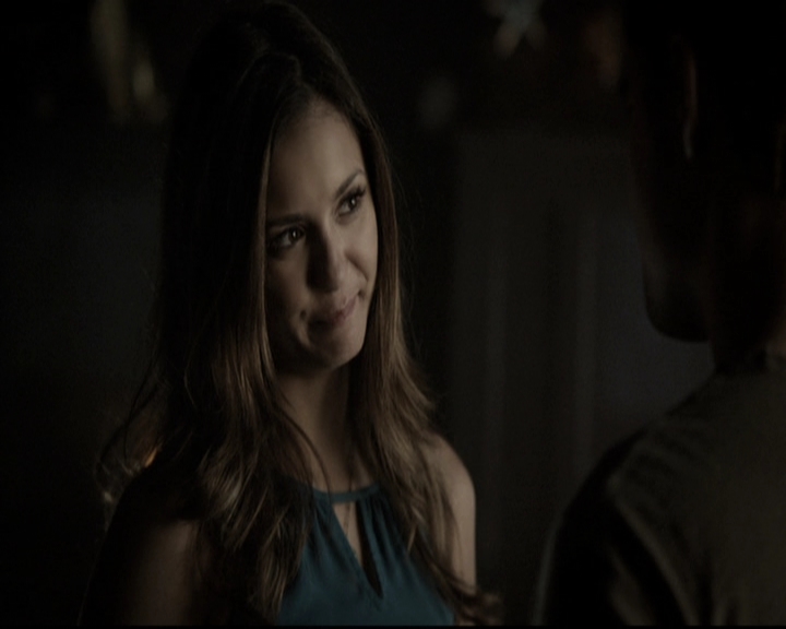 VampireDiariesWorld-dot-nl_6x04BlackHoleSun1433.jpg