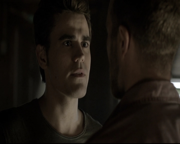 VampireDiariesWorld-dot-nl_6x04BlackHoleSun1468.jpg