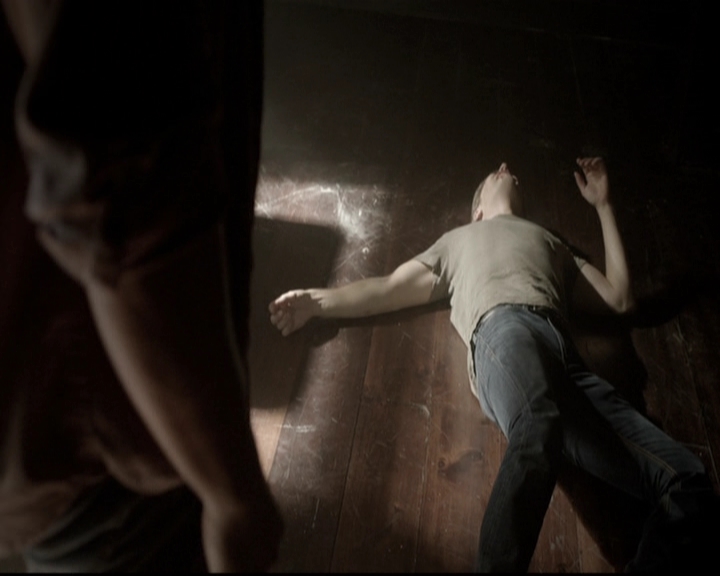 VampireDiariesWorld-dot-nl_6x04BlackHoleSun1493.jpg