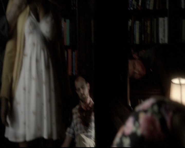 VampireDiariesWorld-dot-nl_6x04BlackHoleSun1546.jpg