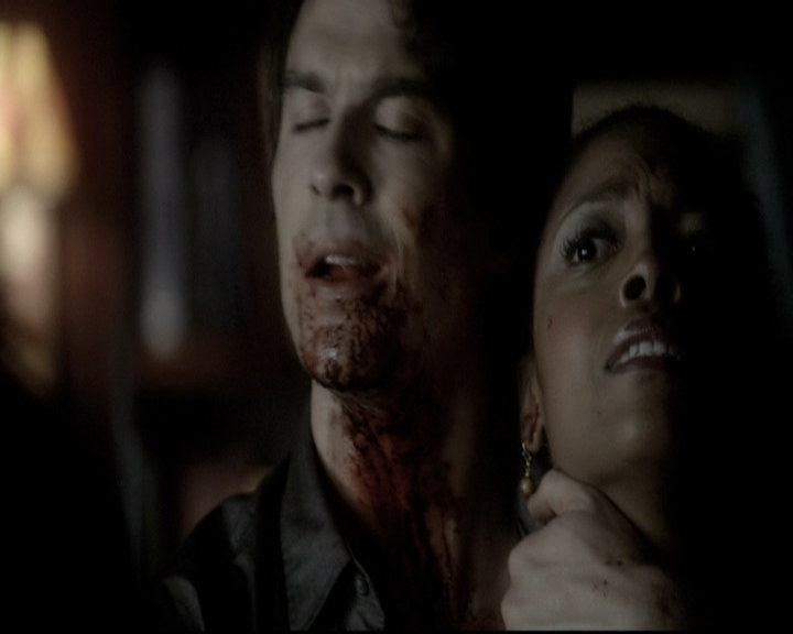 VampireDiariesWorld-dot-nl_6x04BlackHoleSun1552.jpg