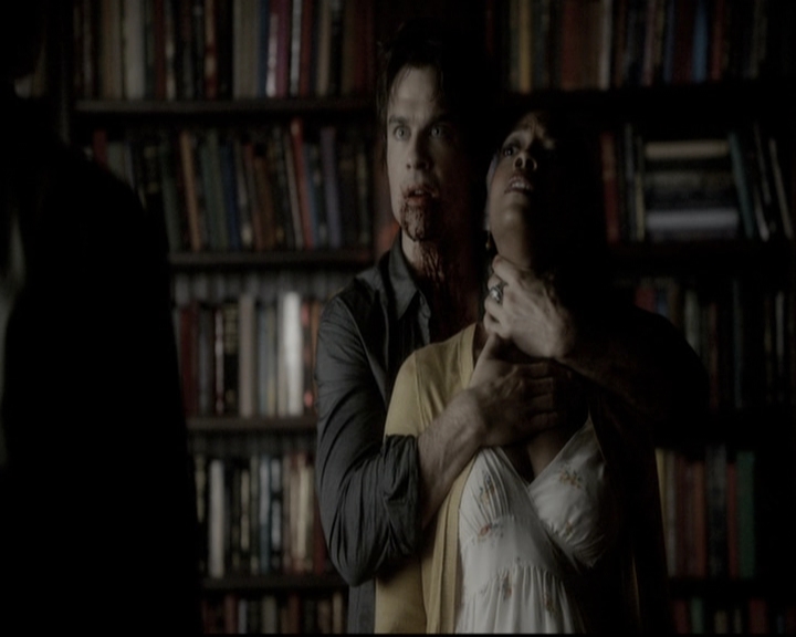 VampireDiariesWorld-dot-nl_6x04BlackHoleSun1567.jpg