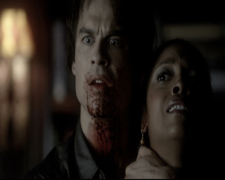 VampireDiariesWorld-dot-nl_6x04BlackHoleSun1568.jpg