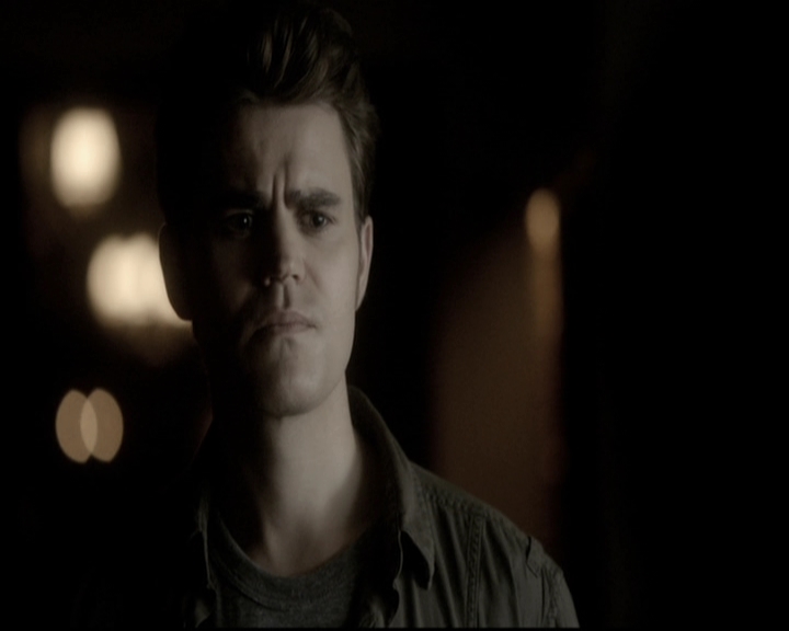 VampireDiariesWorld-dot-nl_6x04BlackHoleSun1581.jpg