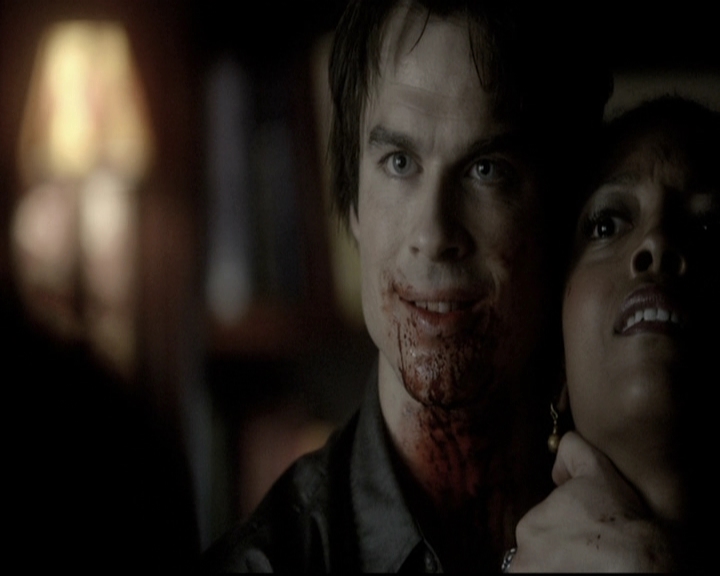 VampireDiariesWorld-dot-nl_6x04BlackHoleSun1587.jpg