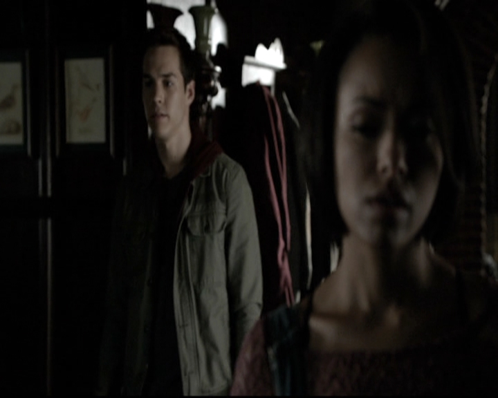 VampireDiariesWorld-dot-nl_6x04BlackHoleSun1609.jpg