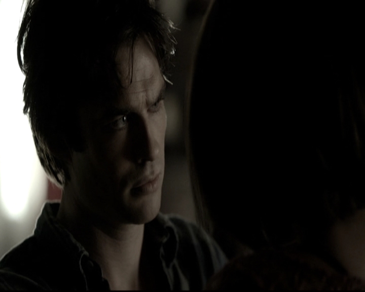 VampireDiariesWorld-dot-nl_6x04BlackHoleSun1649.jpg