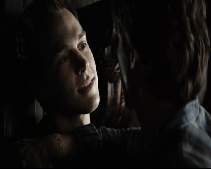 VampireDiariesWorld-dot-nl_6x04BlackHoleSun1659.jpg