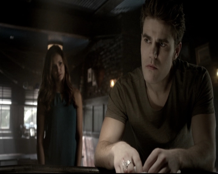 VampireDiariesWorld-dot-nl_6x04BlackHoleSun1741.jpg