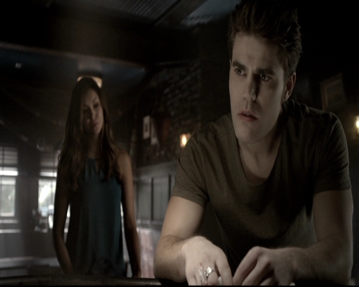 VampireDiariesWorld-dot-nl_6x04BlackHoleSun1742.jpg