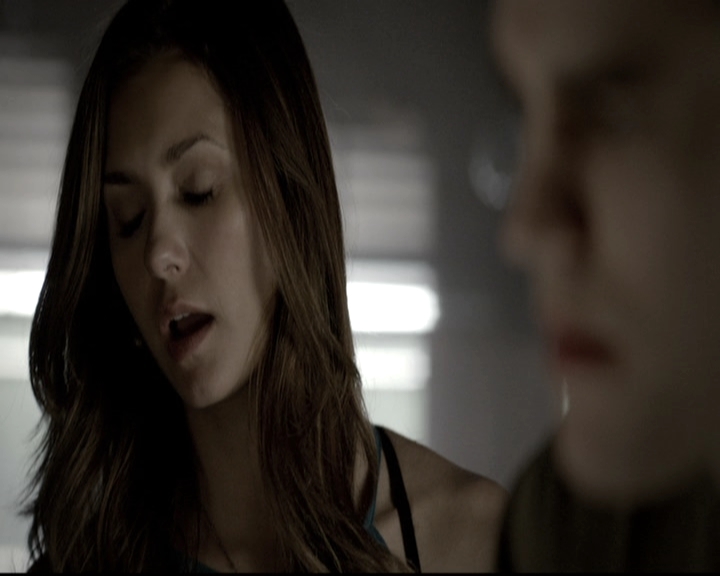 VampireDiariesWorld-dot-nl_6x04BlackHoleSun1751.jpg