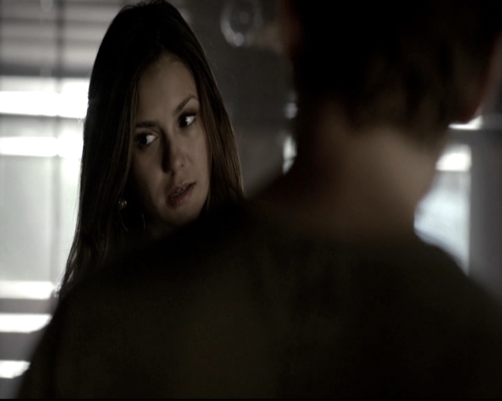 VampireDiariesWorld-dot-nl_6x04BlackHoleSun1803.jpg