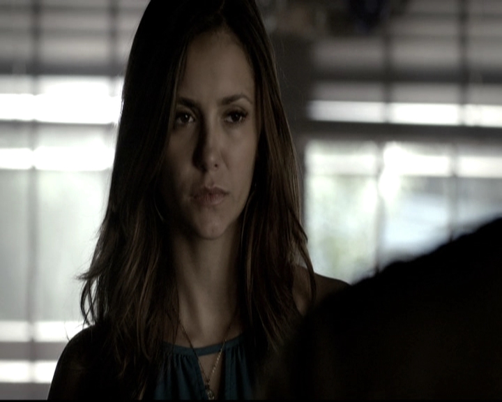 VampireDiariesWorld-dot-nl_6x04BlackHoleSun1811.jpg