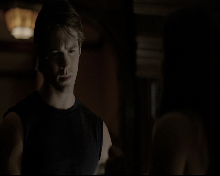 VampireDiariesWorld-dot-nl_6x04BlackHoleSun1939.jpg