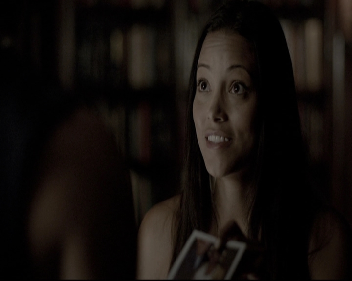 VampireDiariesWorld-dot-nl_6x04BlackHoleSun1971.jpg