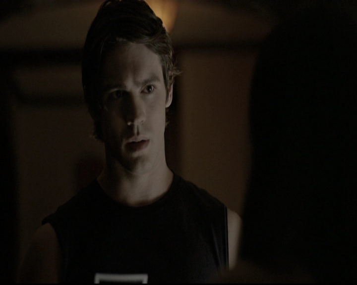 VampireDiariesWorld-dot-nl_6x04BlackHoleSun1980.jpg