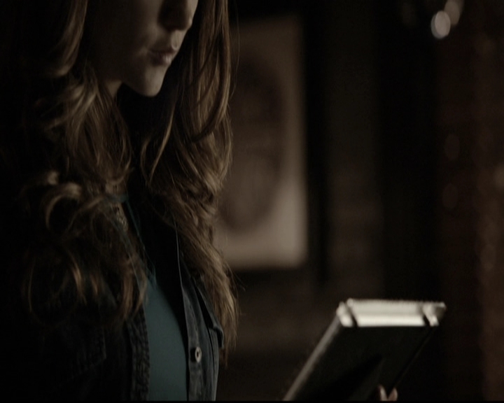 VampireDiariesWorld-dot-nl_6x04BlackHoleSun2059.jpg