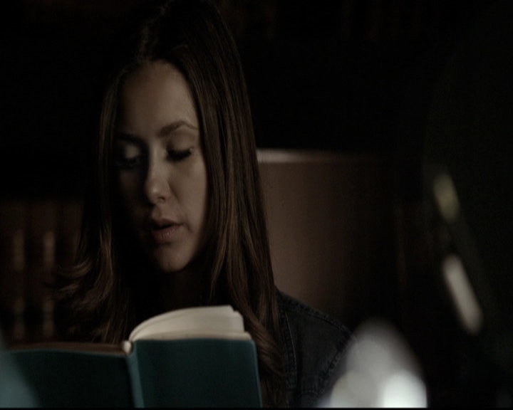 VampireDiariesWorld-dot-nl_6x04BlackHoleSun2077.jpg