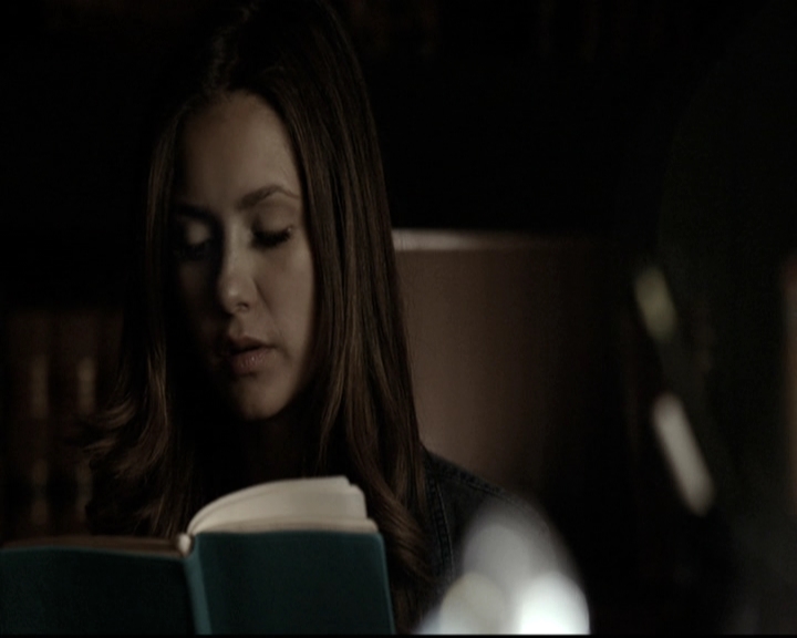 VampireDiariesWorld-dot-nl_6x04BlackHoleSun2078.jpg