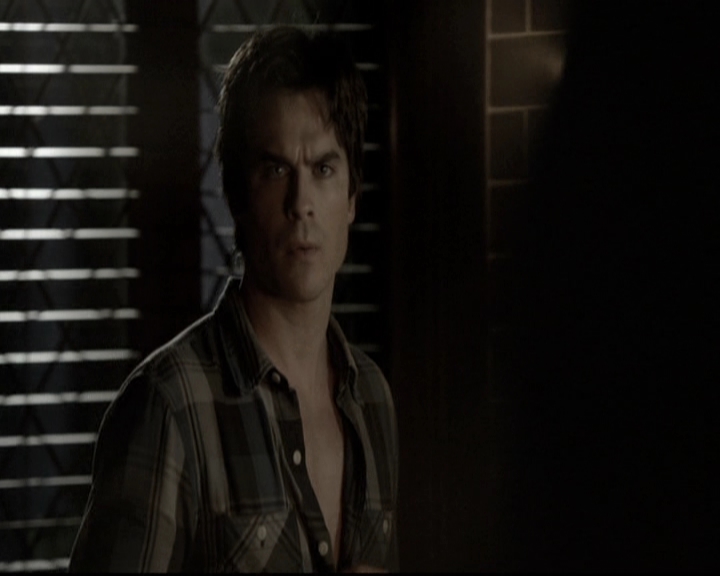 VampireDiariesWorld-dot-nl_6x04BlackHoleSun2142.jpg