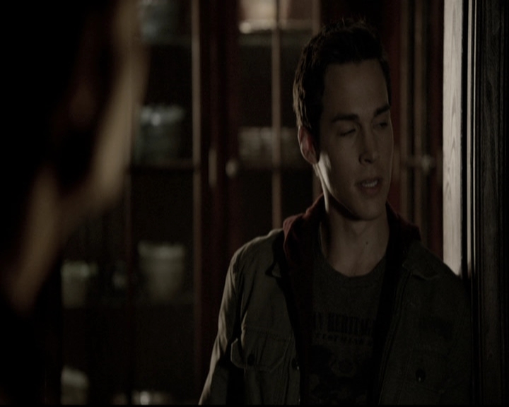 VampireDiariesWorld-dot-nl_6x04BlackHoleSun2151.jpg