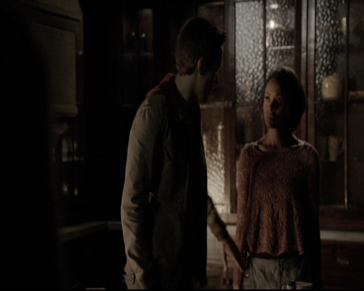 VampireDiariesWorld-dot-nl_6x04BlackHoleSun2168.jpg