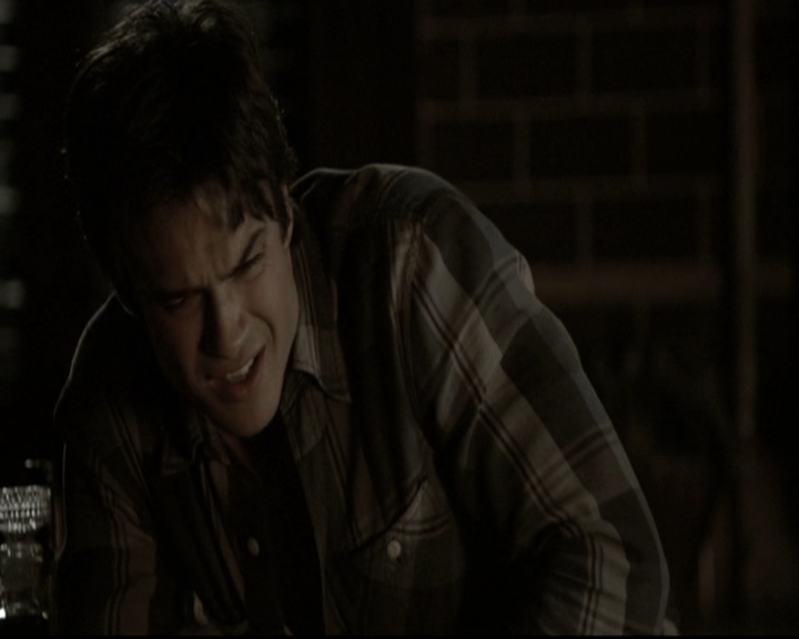 VampireDiariesWorld-dot-nl_6x04BlackHoleSun2184.jpg