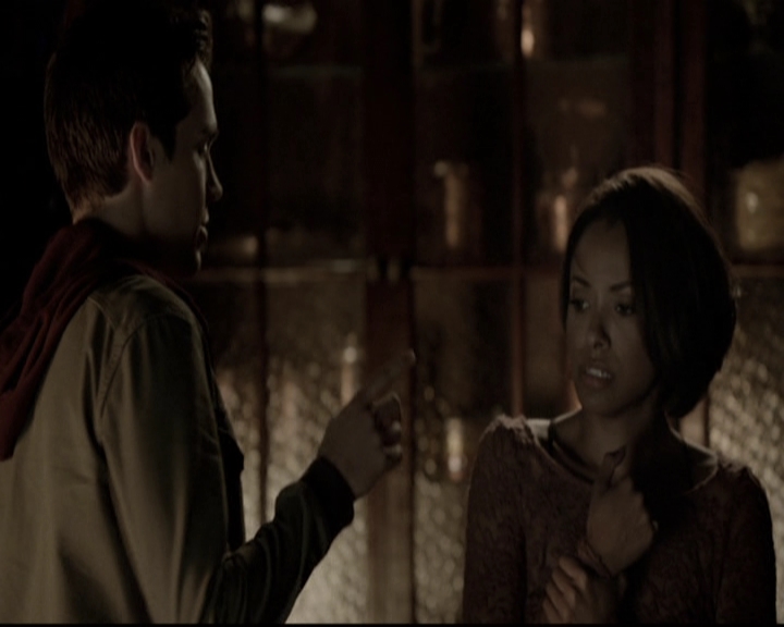 VampireDiariesWorld-dot-nl_6x04BlackHoleSun2186.jpg