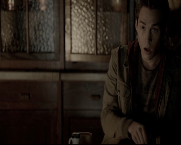 VampireDiariesWorld-dot-nl_6x04BlackHoleSun2202.jpg