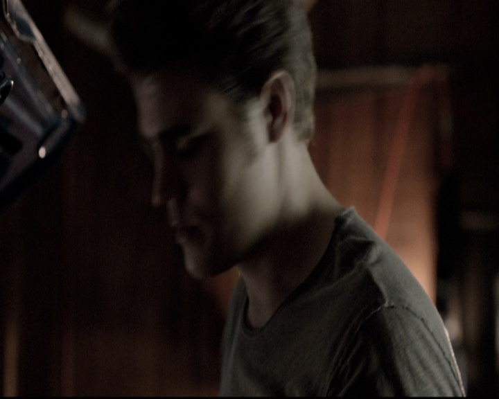 VampireDiariesWorld-dot-nl_6x04BlackHoleSun2226.jpg