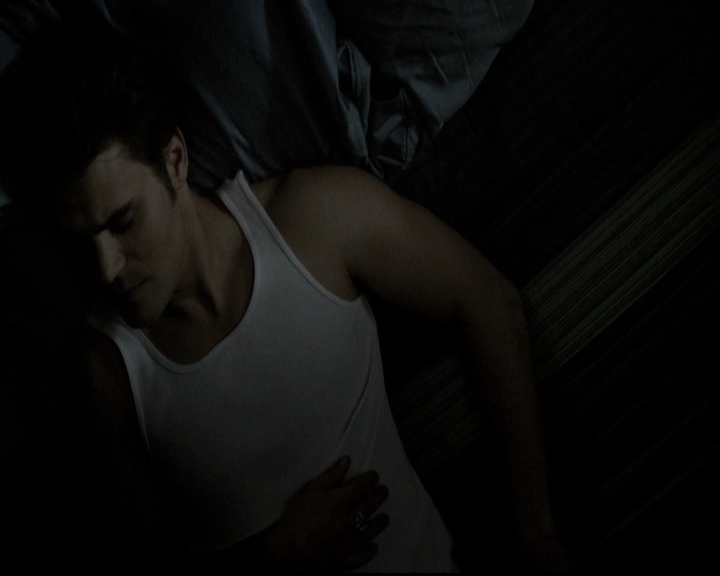 VampireDiariesWorld-dot-nl_6x05The_WorldHasTurnedAndLeftMeHere0004.jpg