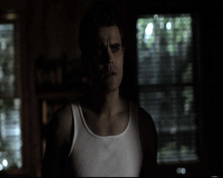 VampireDiariesWorld-dot-nl_6x05The_WorldHasTurnedAndLeftMeHere0070.jpg