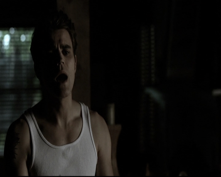 VampireDiariesWorld-dot-nl_6x05The_WorldHasTurnedAndLeftMeHere0105.jpg