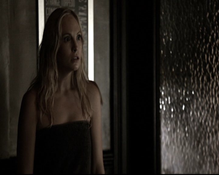 VampireDiariesWorld-dot-nl_6x05The_WorldHasTurnedAndLeftMeHere0154.jpg