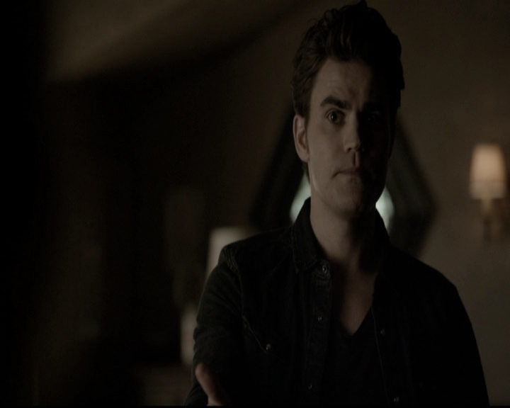 VampireDiariesWorld-dot-nl_6x05The_WorldHasTurnedAndLeftMeHere0167.jpg