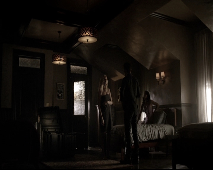 VampireDiariesWorld-dot-nl_6x05The_WorldHasTurnedAndLeftMeHere0187.jpg