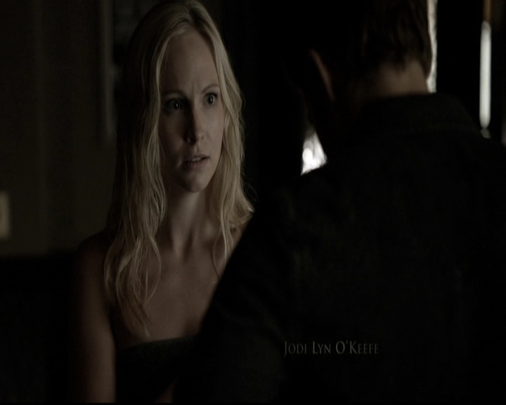 VampireDiariesWorld-dot-nl_6x05The_WorldHasTurnedAndLeftMeHere0211.jpg