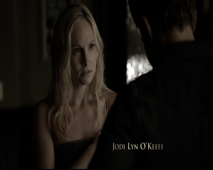 VampireDiariesWorld-dot-nl_6x05The_WorldHasTurnedAndLeftMeHere0212.jpg