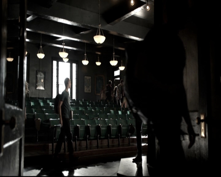 VampireDiariesWorld-dot-nl_6x05The_WorldHasTurnedAndLeftMeHere0312.jpg