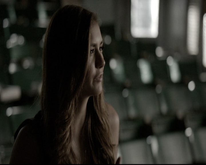 VampireDiariesWorld-dot-nl_6x05The_WorldHasTurnedAndLeftMeHere0333.jpg