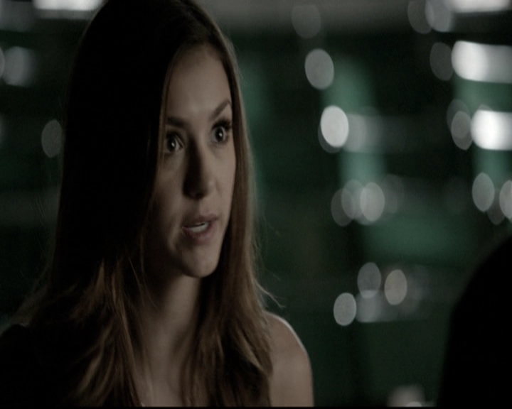 VampireDiariesWorld-dot-nl_6x05The_WorldHasTurnedAndLeftMeHere0375.jpg